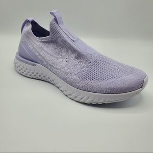 Nike Women’s Epic Phantom React Flyknit Shoe